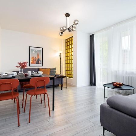 Kairos Apartments - Family - Darmowy Parking, Blisko Centrum グリヴィツェ エクステリア 写真